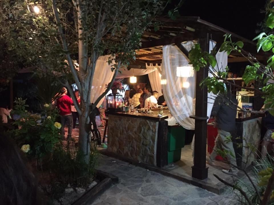 Cortijo Bustamante Guest House บาซา ภายนอก รูปภาพ