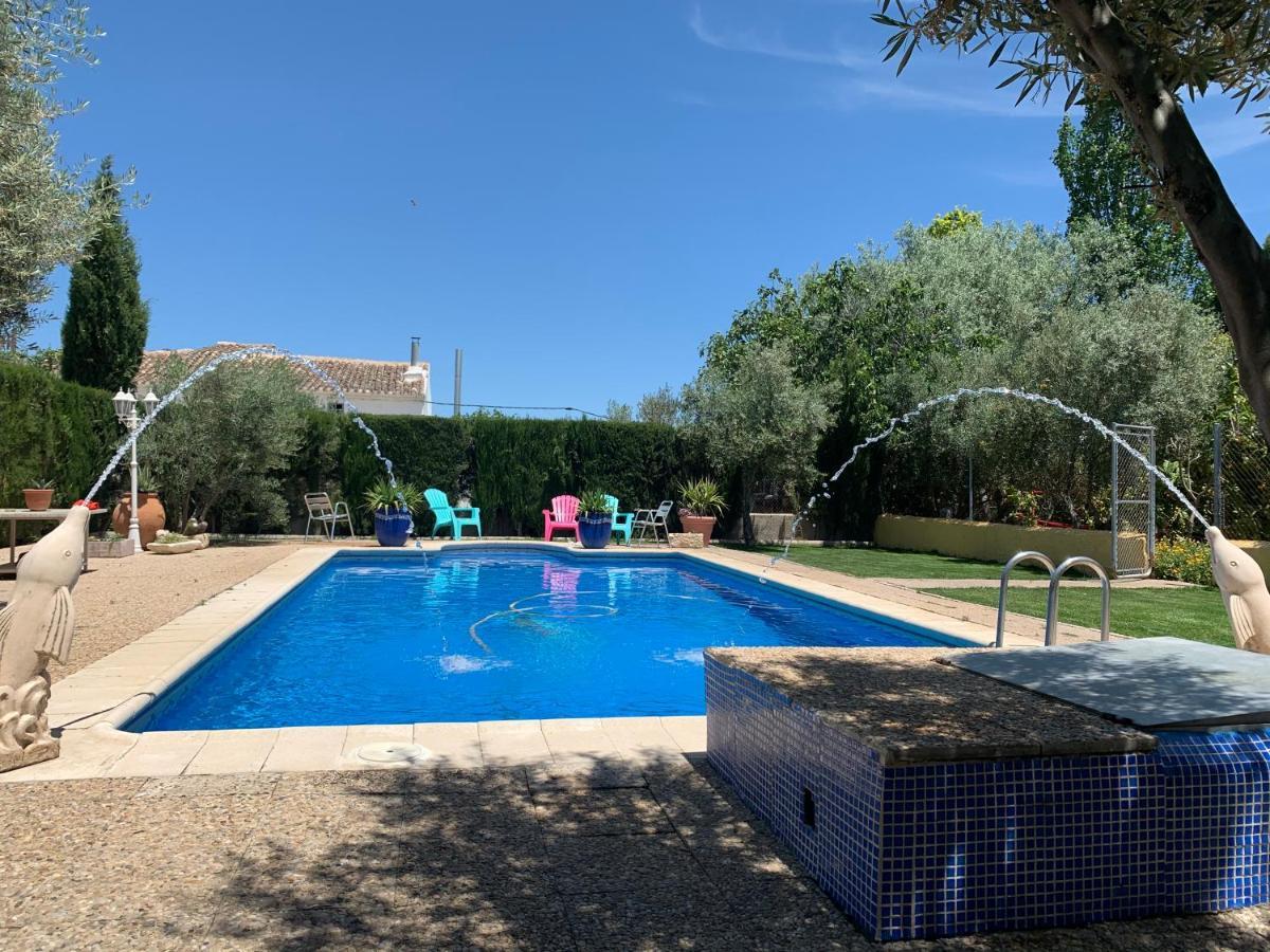 Cortijo Bustamante Guest House บาซา ภายนอก รูปภาพ