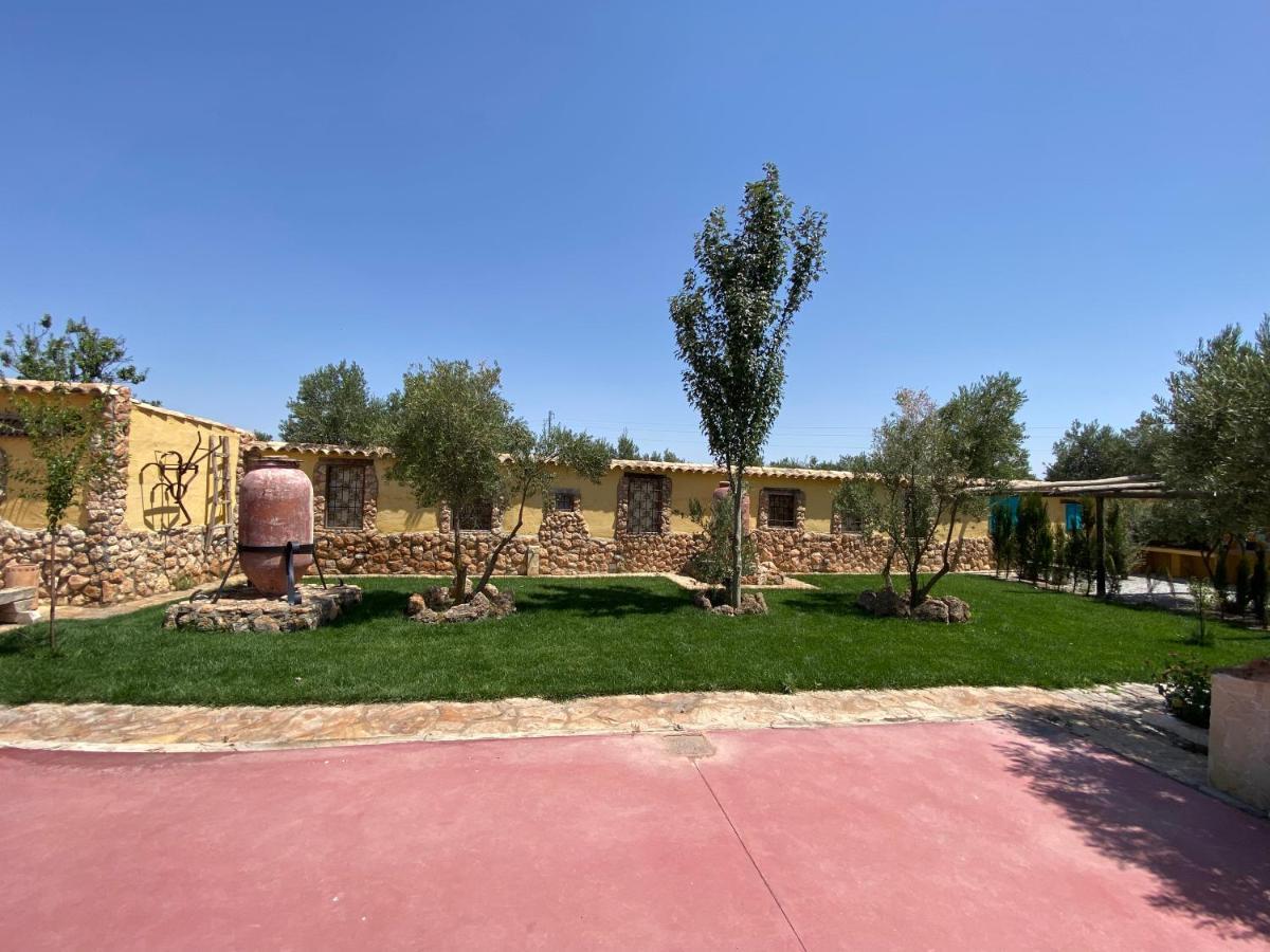 Cortijo Bustamante Guest House บาซา ภายนอก รูปภาพ