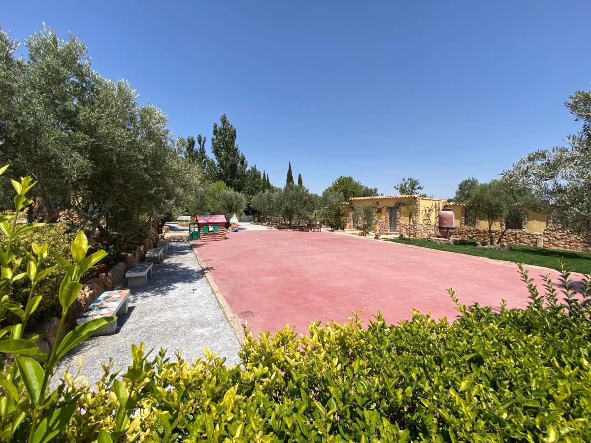 Cortijo Bustamante Guest House บาซา ภายนอก รูปภาพ