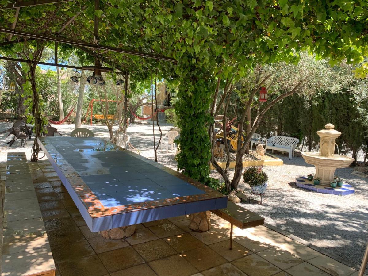 Cortijo Bustamante Guest House บาซา ภายนอก รูปภาพ