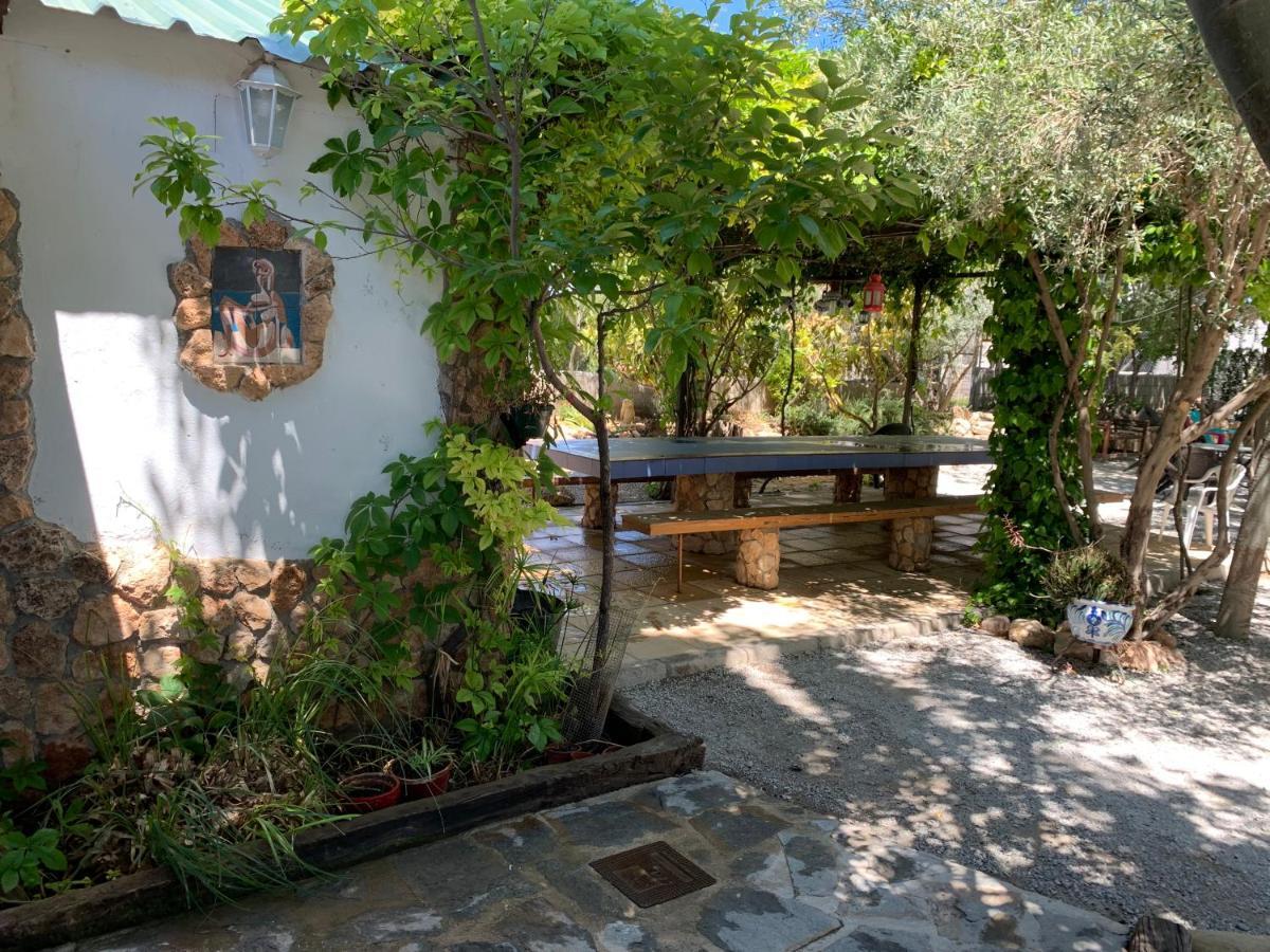 Cortijo Bustamante Guest House บาซา ภายนอก รูปภาพ
